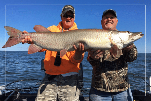 Green Bay WI Fishing Guide - Walleye, Musky, and Smallmouth Bass