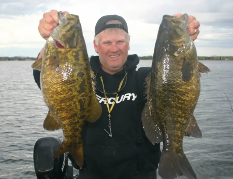 guide service for smallmouth bass green bay