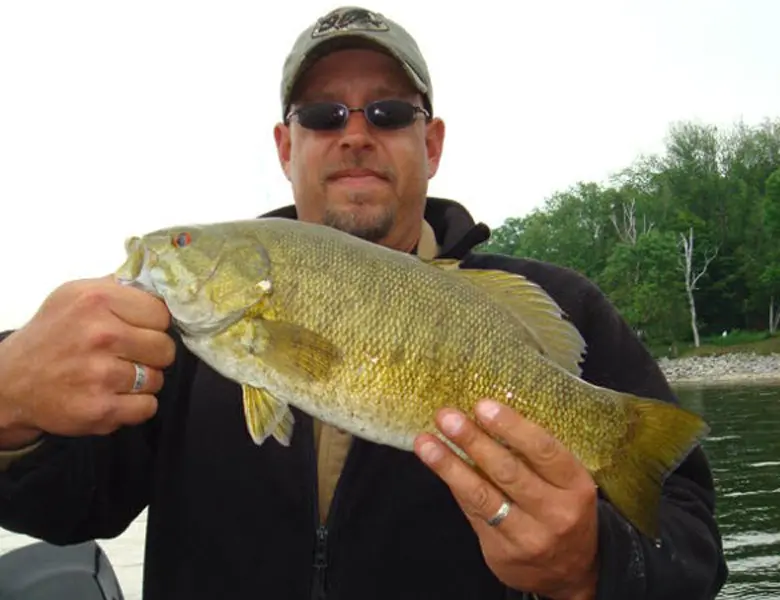 smallmouth guide service sturgeon bay