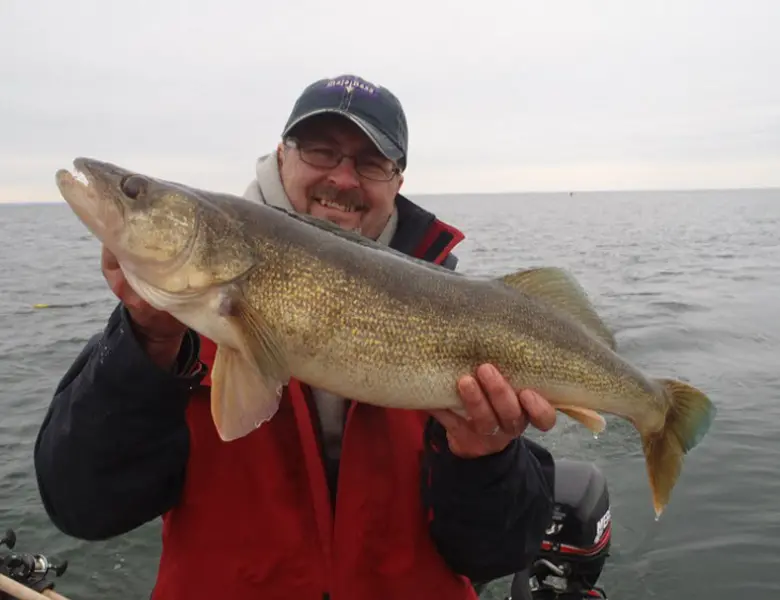 best fishing guide green bay wi