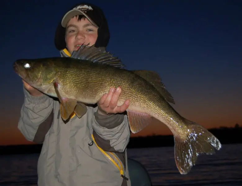 walleye guide green bay