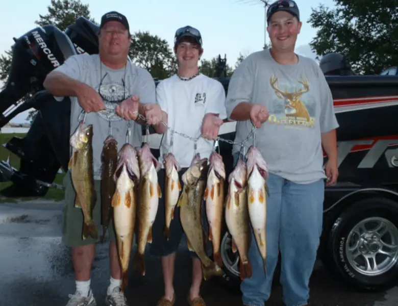 walleye fishing guide pictures green bay