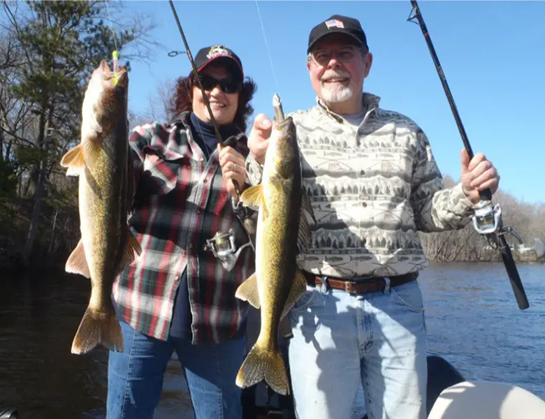 fox river walleye fishing guide green bay