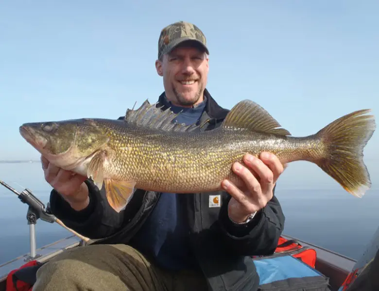 best walleye fishing guide green bay